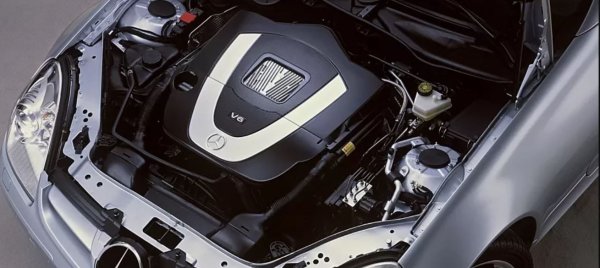 Mercedes C или E-Class олицетворяват самото съвършенство в края на 90-те години  (ако забравите за невероятната способност на W210 да изгнива бързо). Това, което е особено изненадващо, е ресурсът на двигателите от поколенията W124, W210, W202 и W203. Въпреки че с последния, както и при W211, не всичко е толкова просто: след рестайлинг тези модели бяха безнадеждно разглезени от нови двигатели, което, разбира се, почти съсипа репутацията на целия Mercedes.

Основният V6 двигател в по-старите автомобили беше двигателят M112. Понякога го критикуват заради не много издръжливите уплътнения на изпускателните клапани, течовете в топлообменника...
